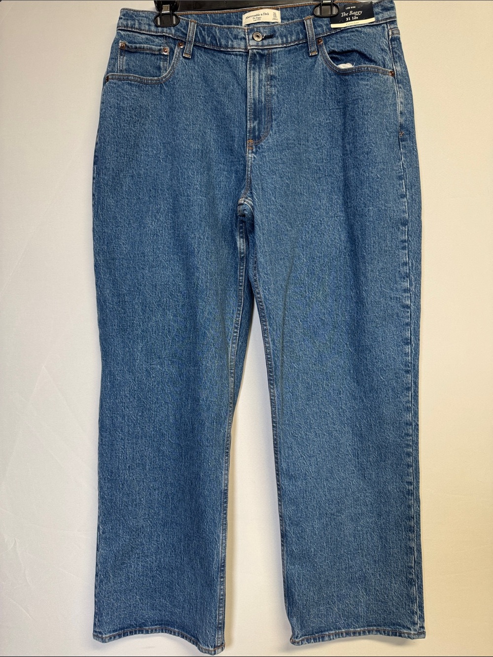 Abercrombie & Fitch Women’s Curve Love The Baggy Low Rise Blue Jeans Size 31/12 - Picture 3 of 12